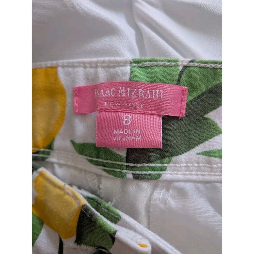 Isaac Mizrahi NY Lemon Print Shorts Women's 8 White Yellow Cotton Stretch Preppy
